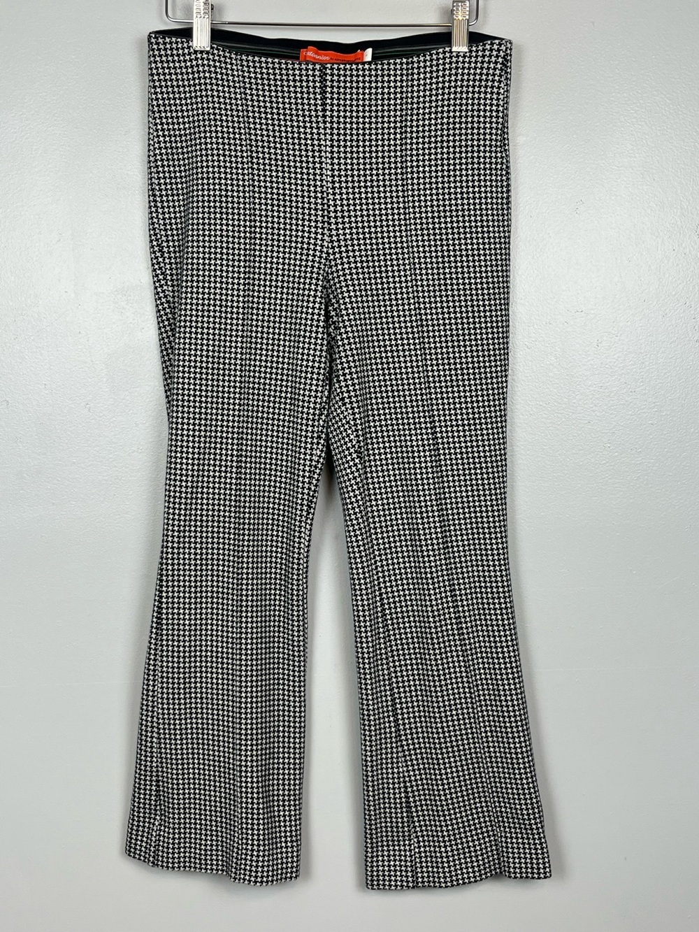 Cartonnier by Anthropologie Cropped Houndstooth black Pull on pants, small.